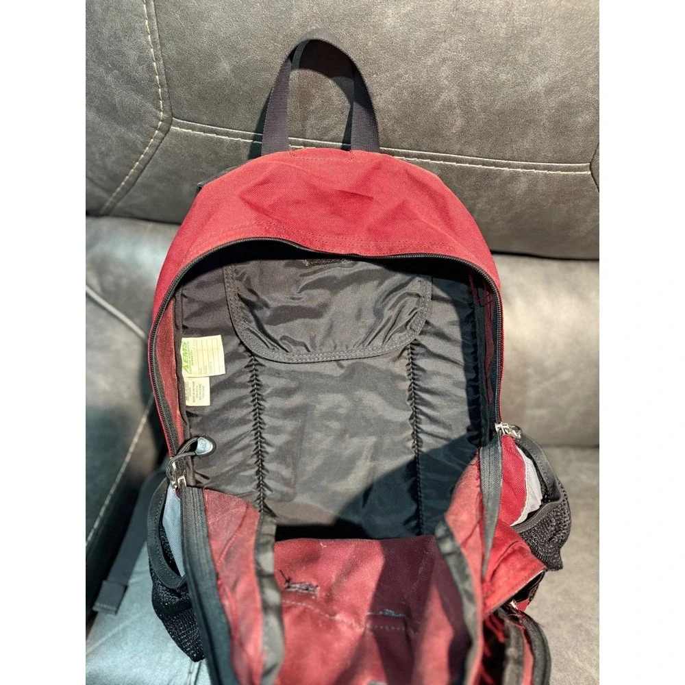 EMS Eastern Mountain Sports Backpack Red Grey‎ Hiking Daypack Nylon